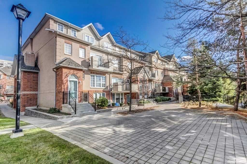 623 - 1400 The Esplanade Rd N, Pickering, ON - Condo Townhouse Sold ...