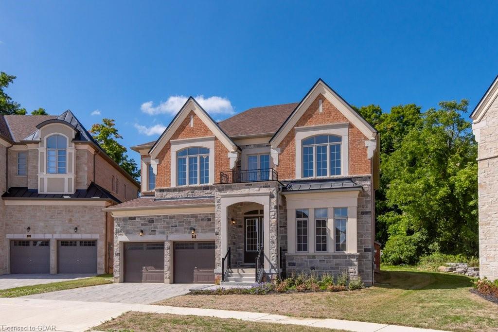 X,X80,000, Single Family, 945 PONDCLIFFE Court, Kitchener, 40019648