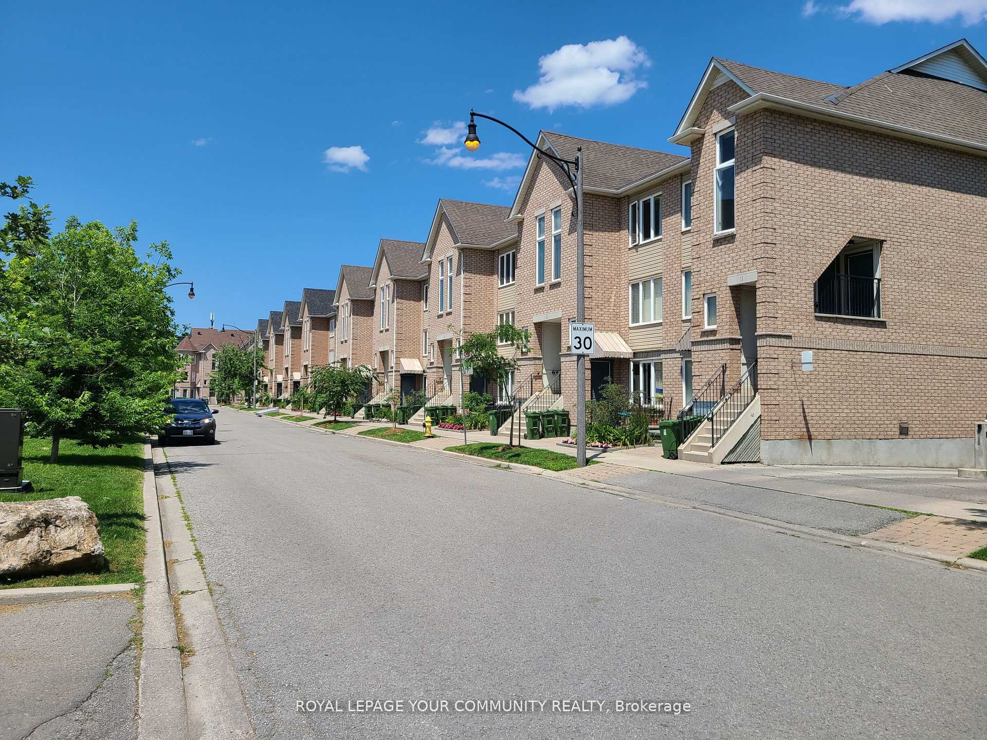 Unit 101 - 130 Vanderhoof Avenue, Toronto 3