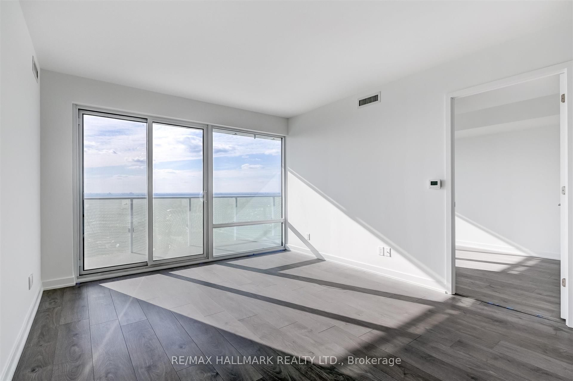 Unit 5212 - 501 Yonge Street, Toronto 2