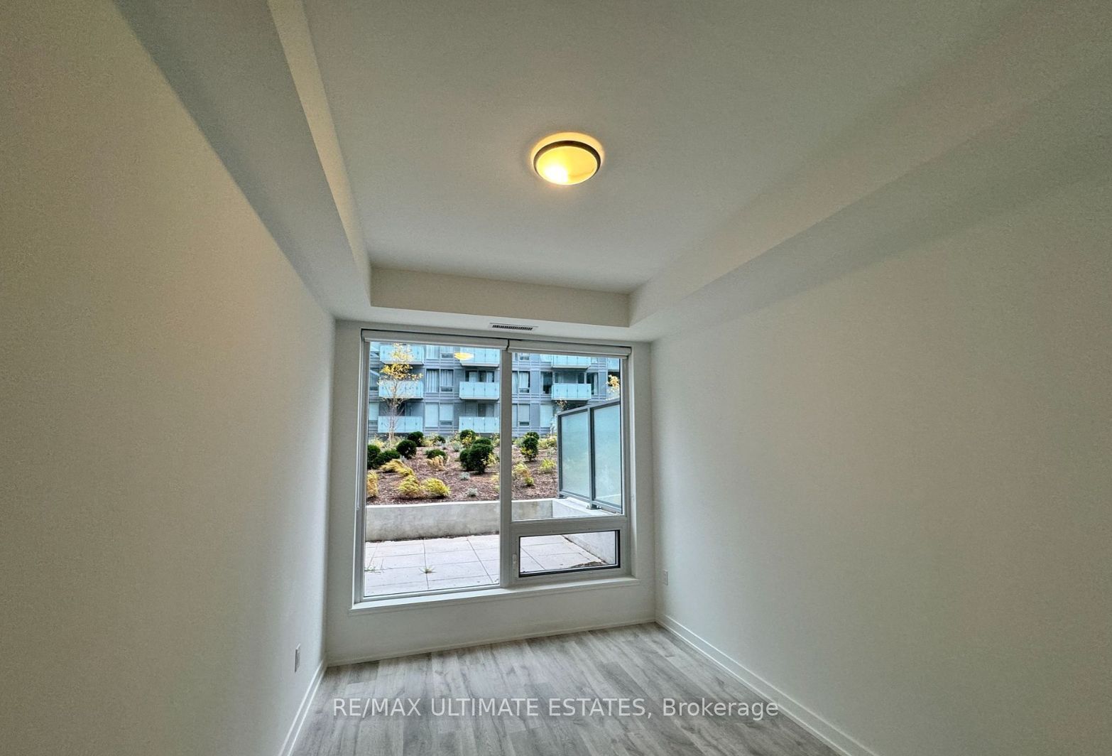 Unit S301 - 8 Olympic Garden Drive N, North York 4