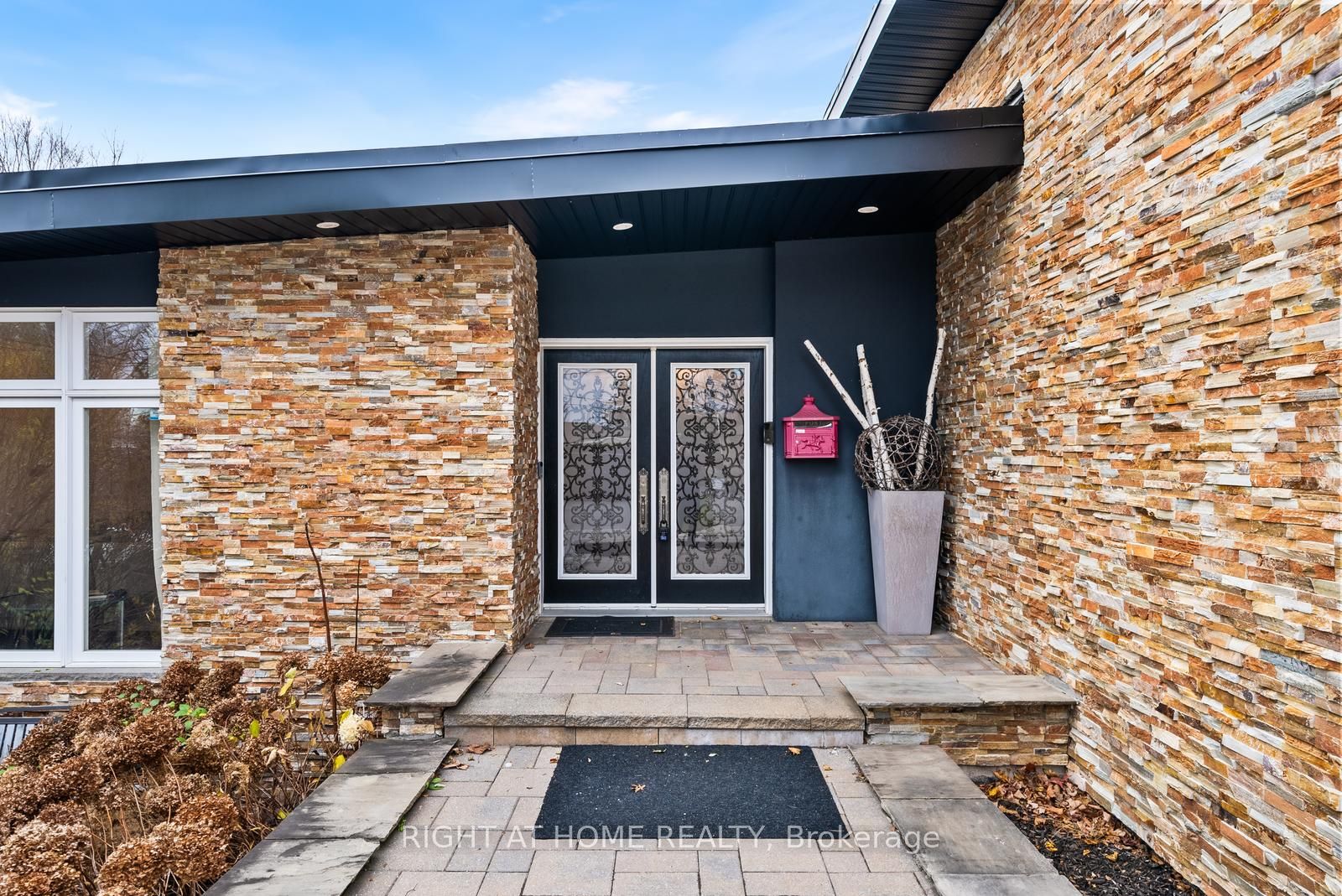 40 Heathview Avenue, North York 2