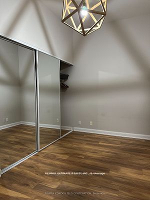 Unit 904 - 700 King Street W, Toronto 4