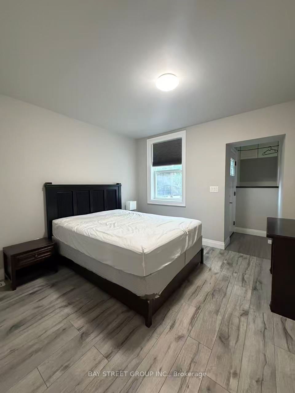 Unit Main and Lower - 33 Dalton Road, Toronto 2