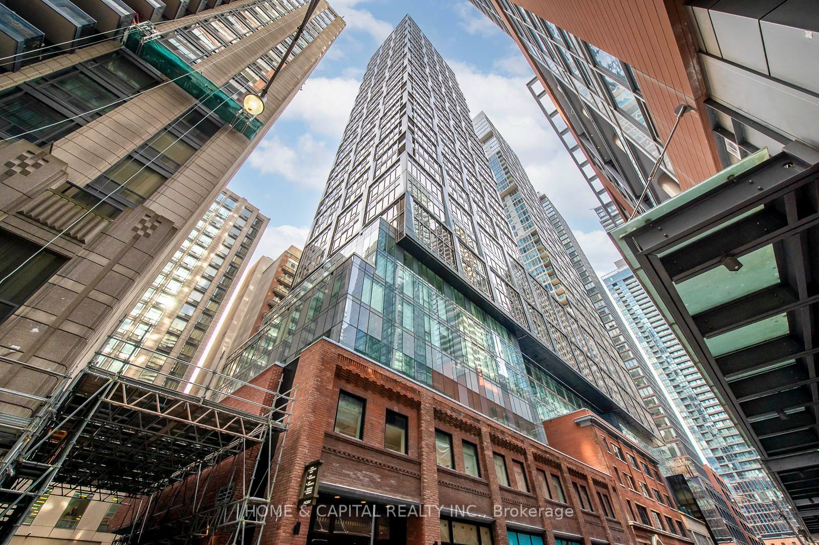 Unit 403 (Unfurnished) - 15 MERCER Street, Toronto 2