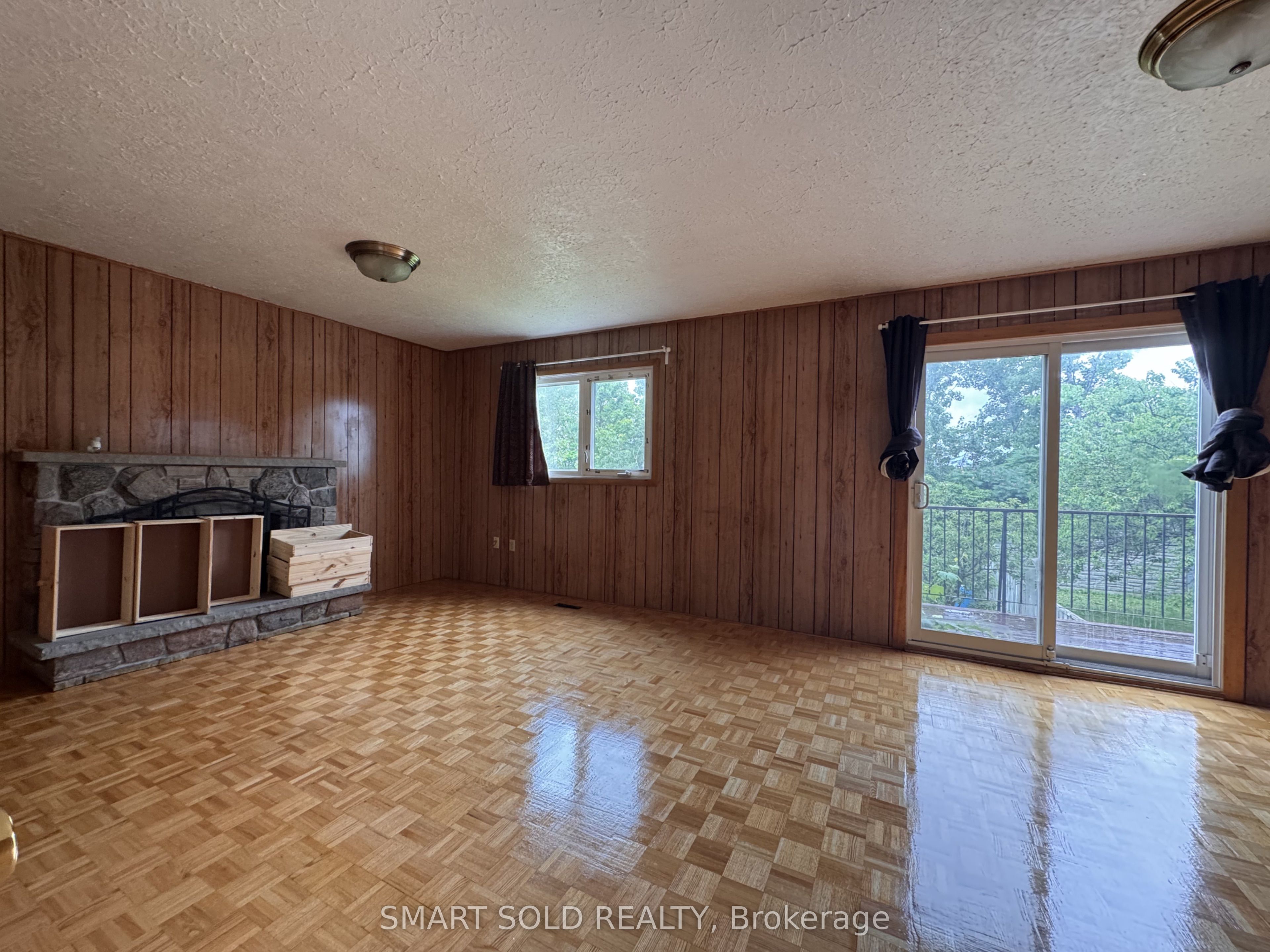 243 Shawnee Circle, North York 5