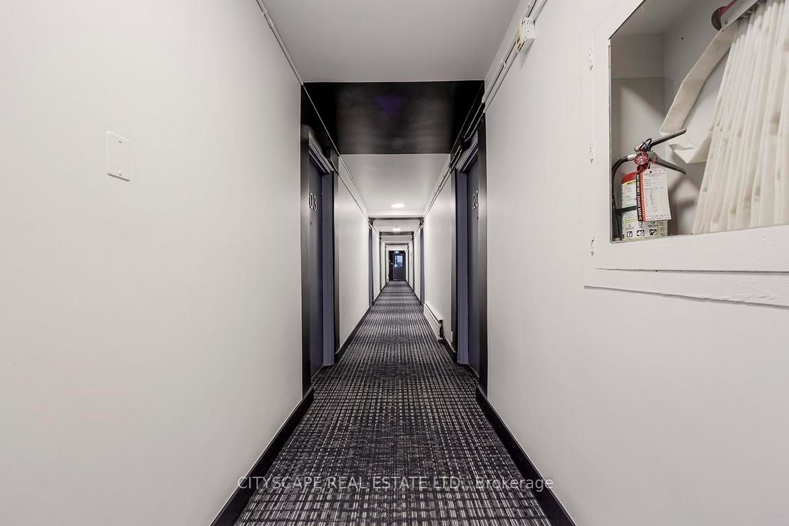 Unit 409 - 85 Wellesley Street E, Toronto 2
