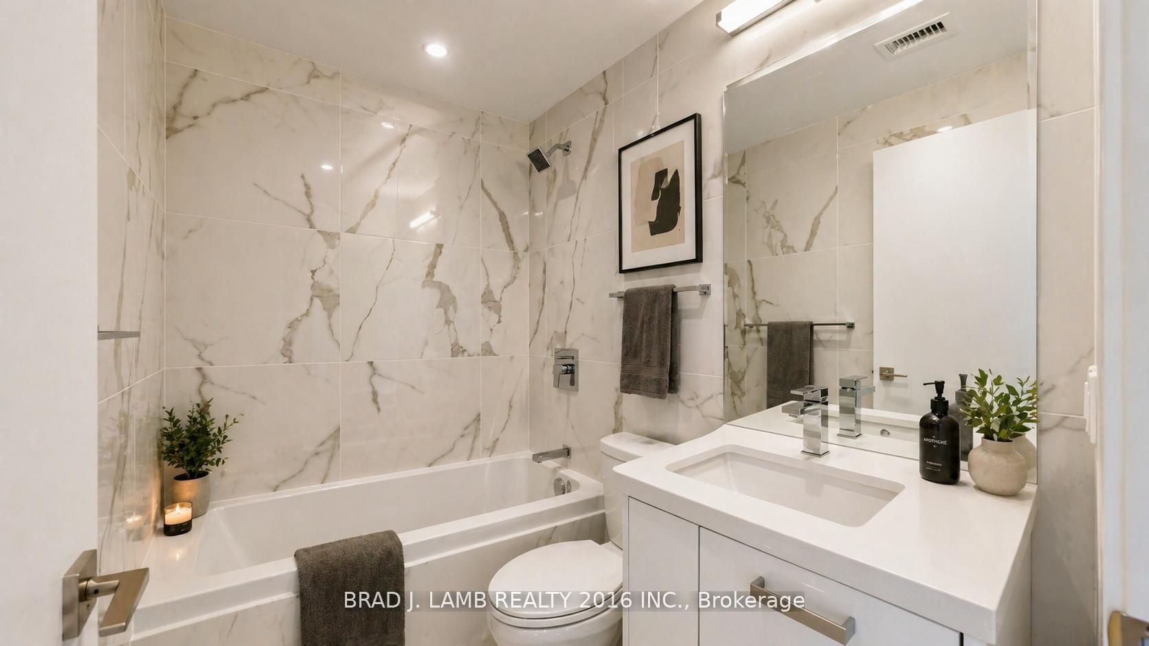 Unit 1307 - 284 King Street E, Toronto 4