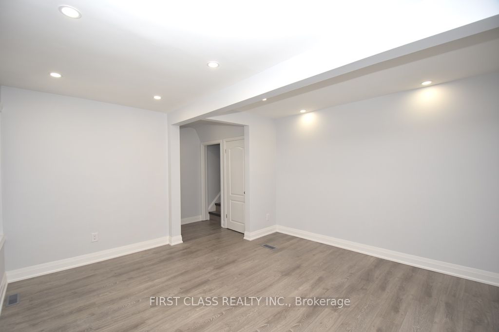 Unit Back - 319 Senlac Road, North York 5