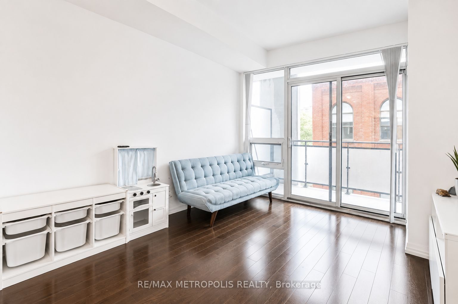 Unit 520 - 460 Adelaide Street E, Toronto 3