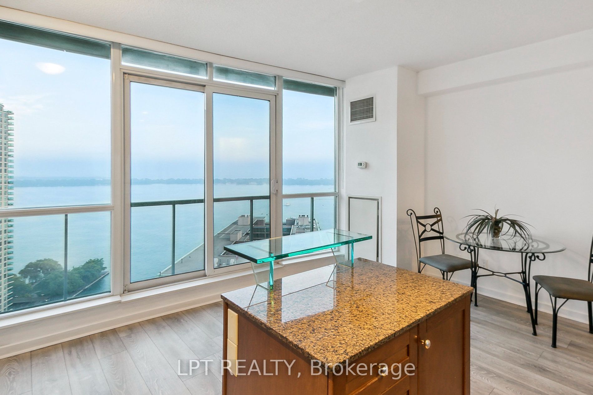 Unit 2604 - 208 Queens Quay W, Toronto 2