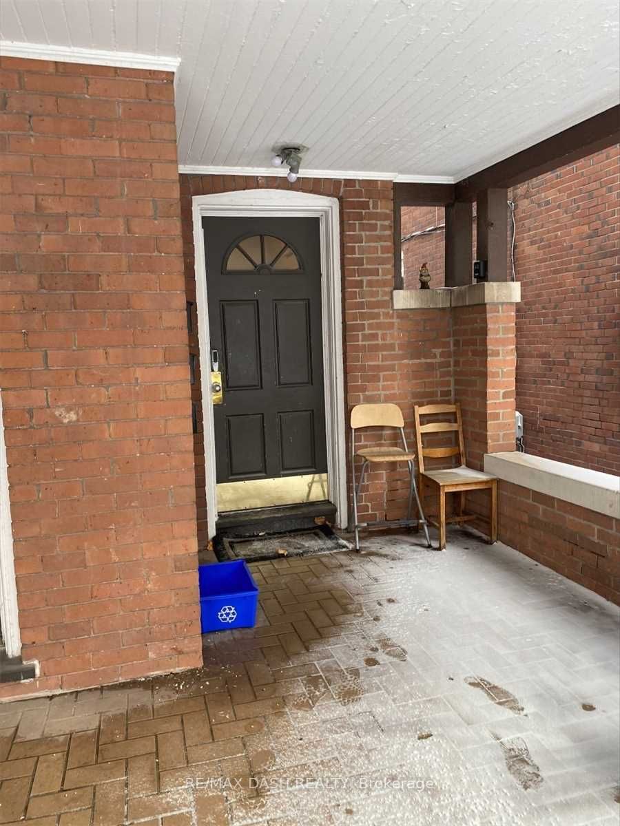 (Address not available), Toronto 2