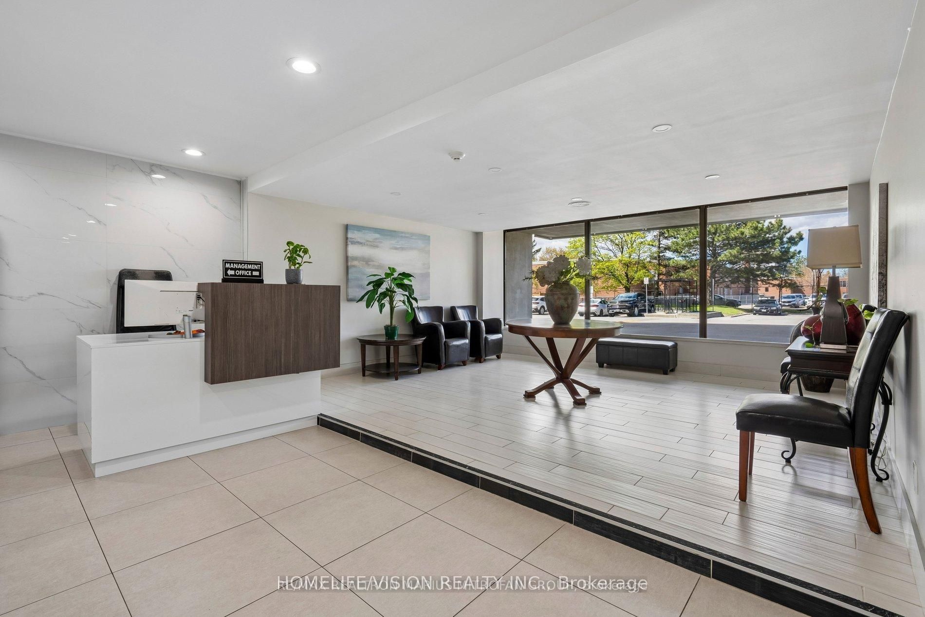 Unit 1808 - 1338 York Mills Boulevard, North York 3