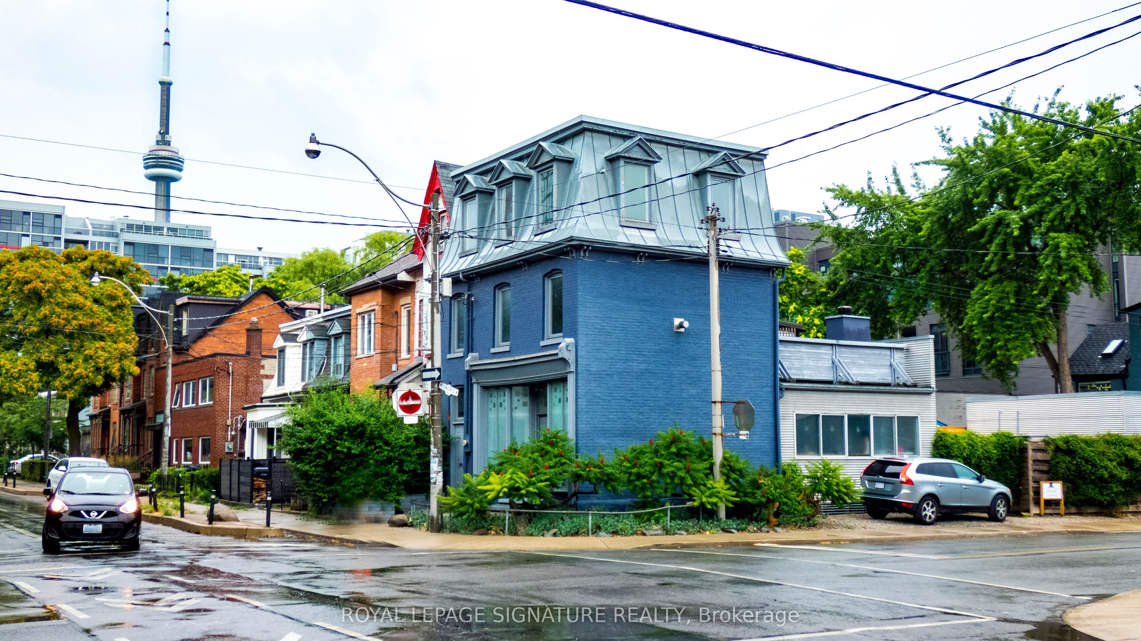Unit Main - 623 Wellington Street W, Toronto 2