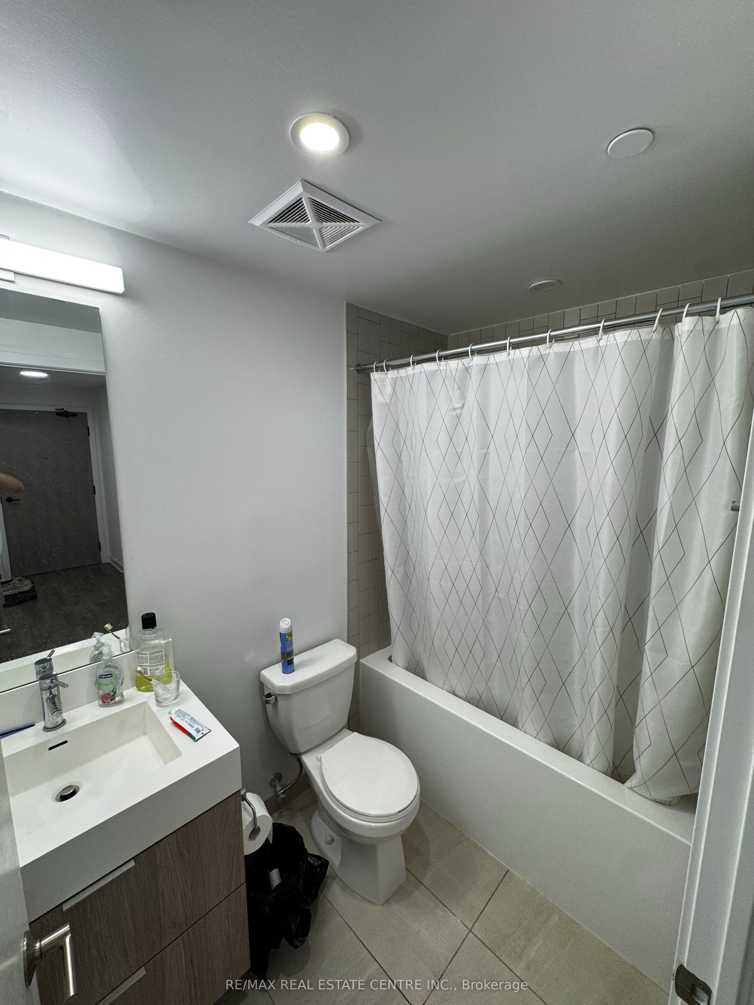 Unit 2312 - 130 River Street, Toronto 4