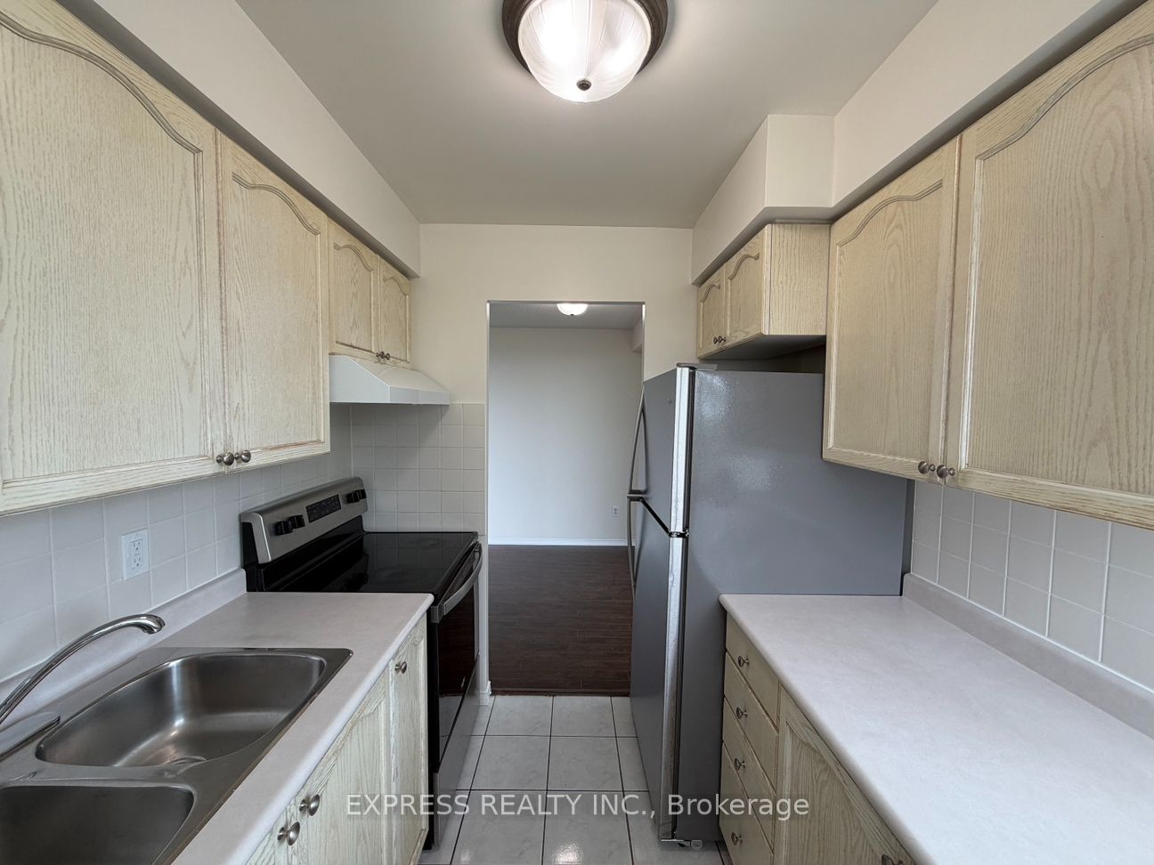 Unit 607 - 39 Pemberton Avenue, North York 2