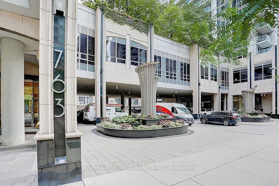 Unit 4804 - 763 Bay Street, Toronto 4