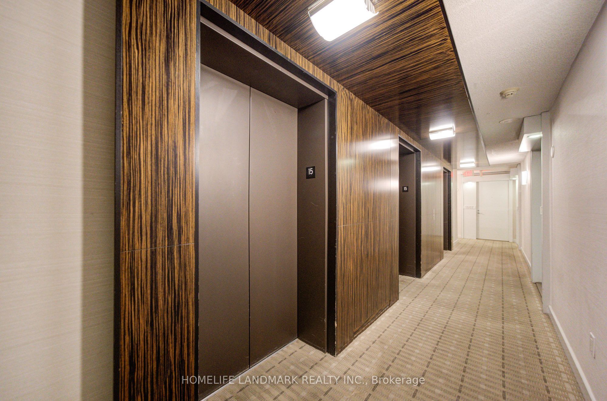 Unit 1508 - 38 Grenville Street, Toronto 4