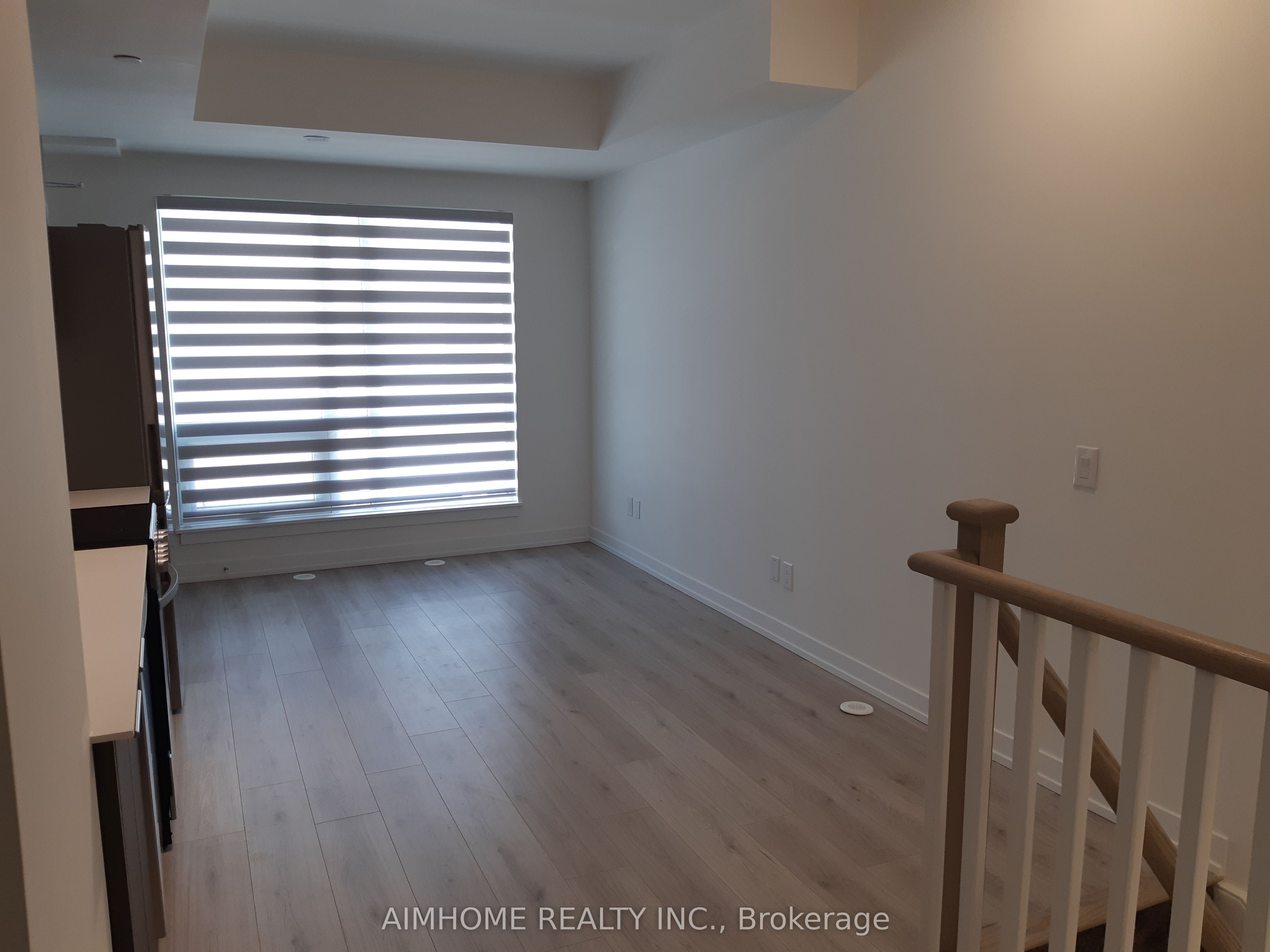 Unit 45 - 871 Sheppard Avenue W, North York 4