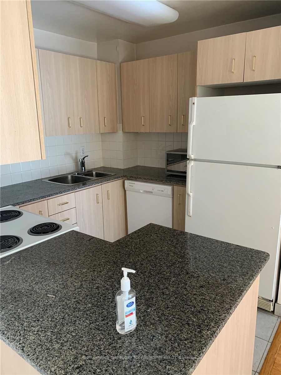 Unit 1205 - 105 Victoria Street, Toronto 4