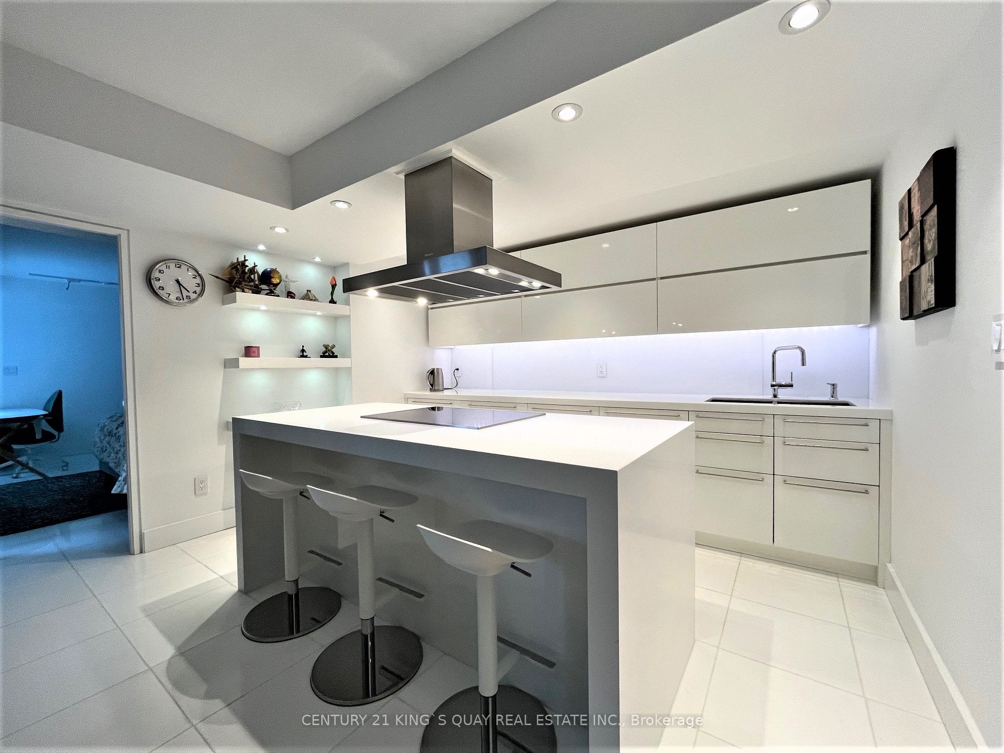 Unit 516 - 1 Bedford Road, Toronto 5