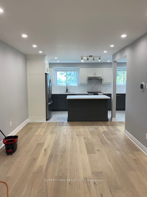 Unit Main - 34 Sexton Crescent, North York 4