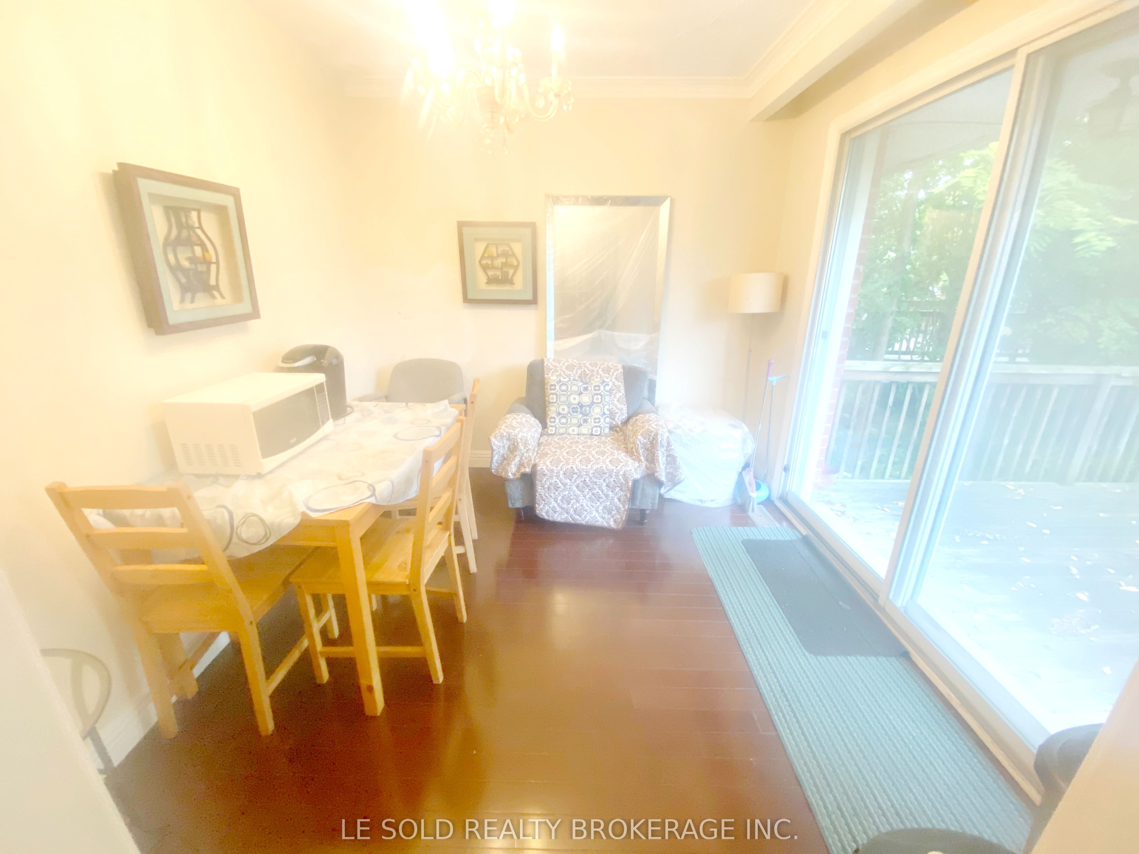 Unit 2nd Floor Room - 21 Revcoe Drive, North York 4