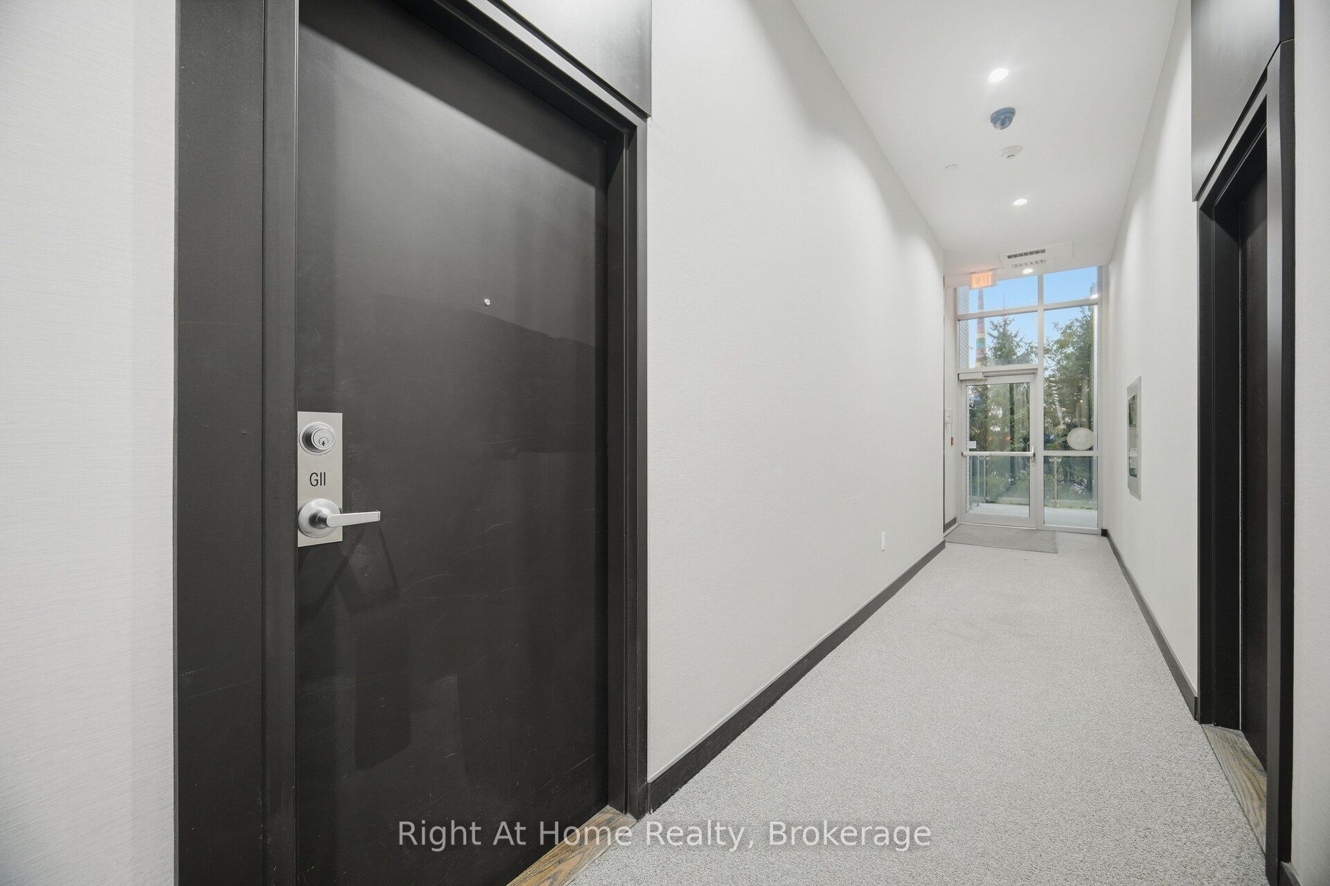 Unit 111 - 66 Forest Manor Road, North York 4