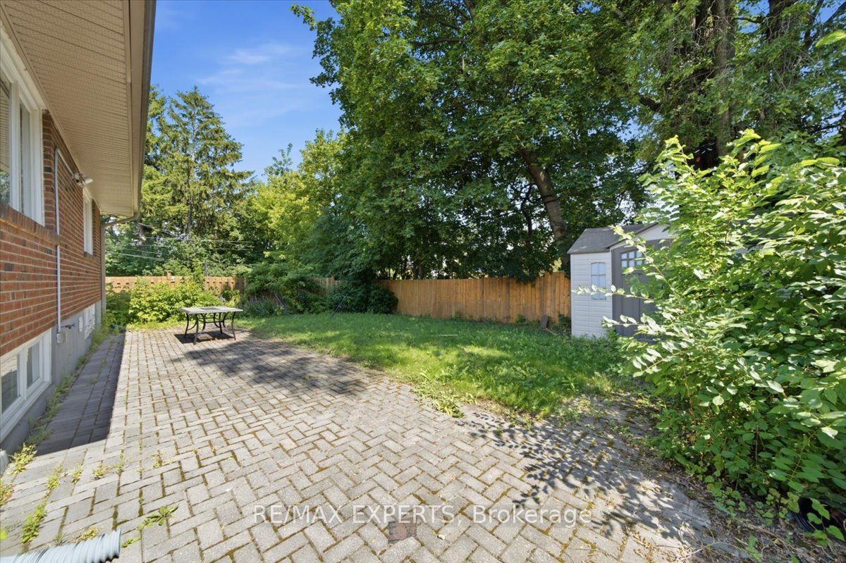Unit Lower - 51 Clifton Avenue, North York 5