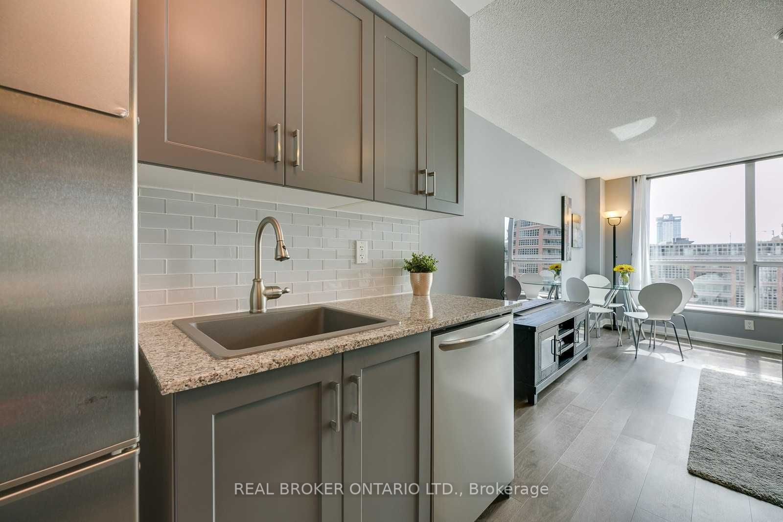 Unit 407 - 50 Lynn Williams Street, Toronto 4