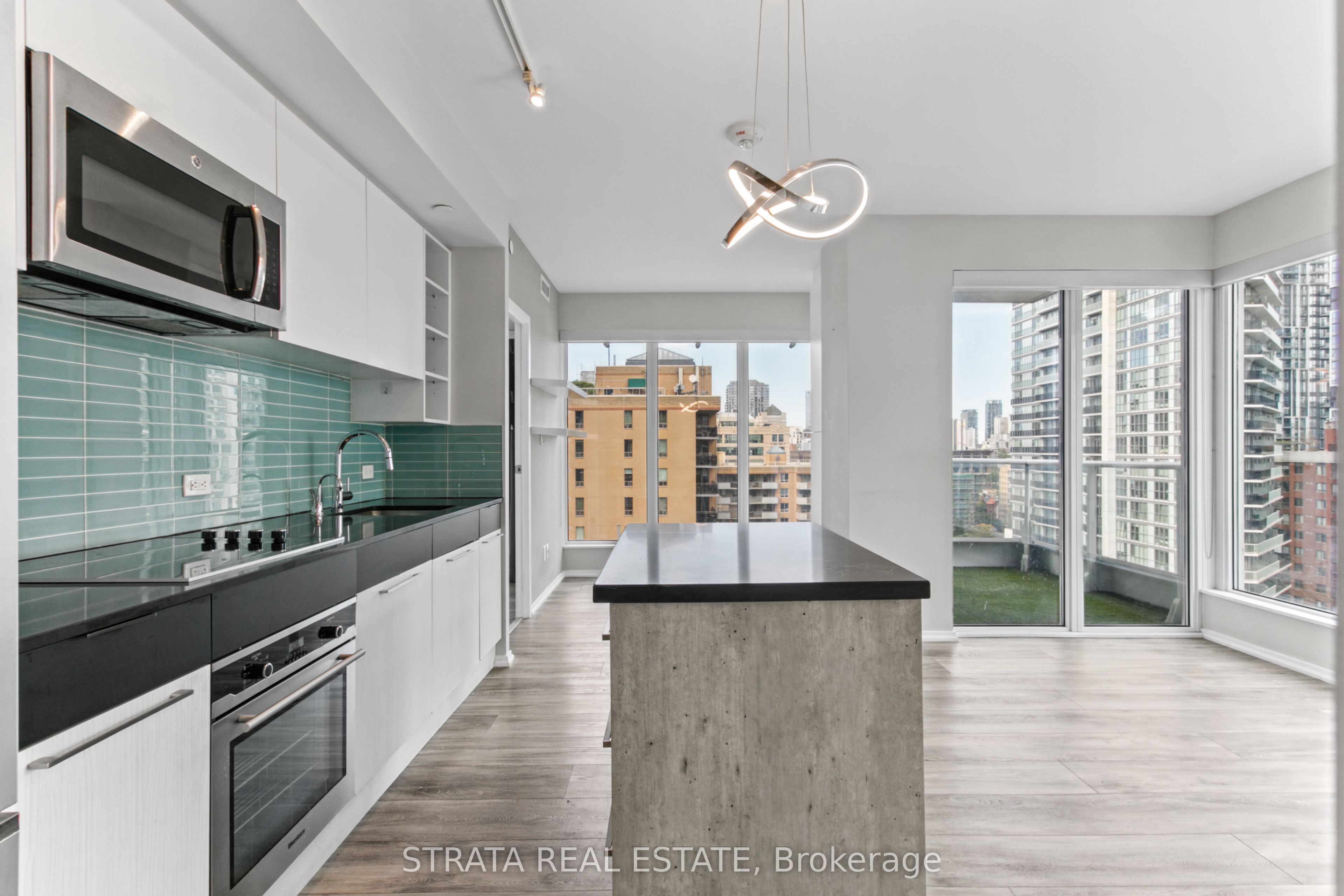 Unit 1610 - 68 Shuter Street, Toronto 3