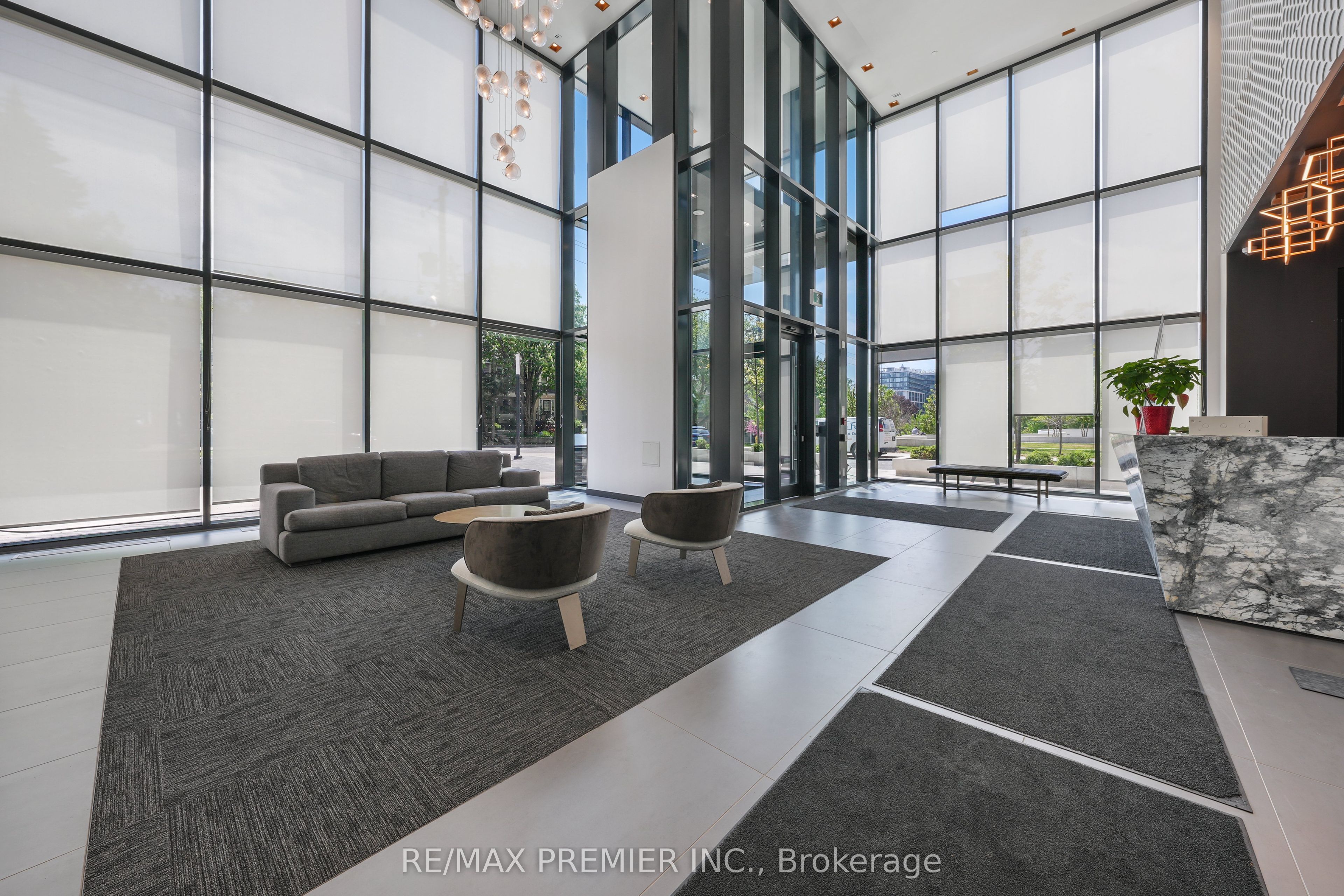 Unit 503 - 11 Lillian Street, Toronto 3