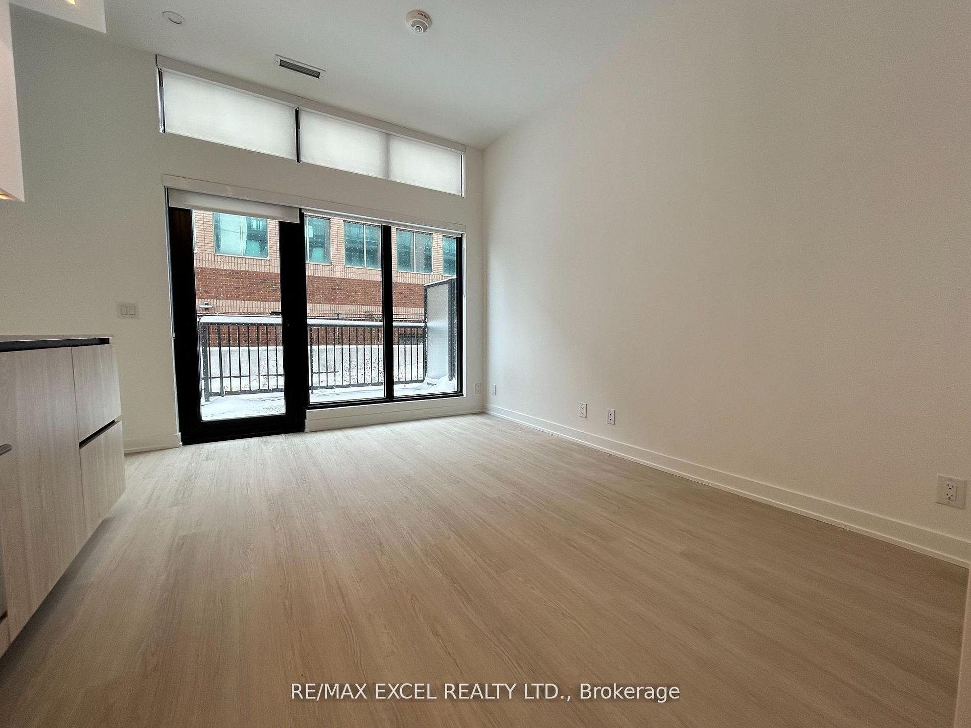 Unit 109 - 699 Sheppard Avenue E, North York 2