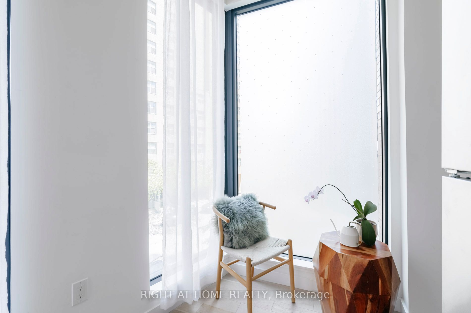 Unit 210 - 2A Church Street, Toronto 4