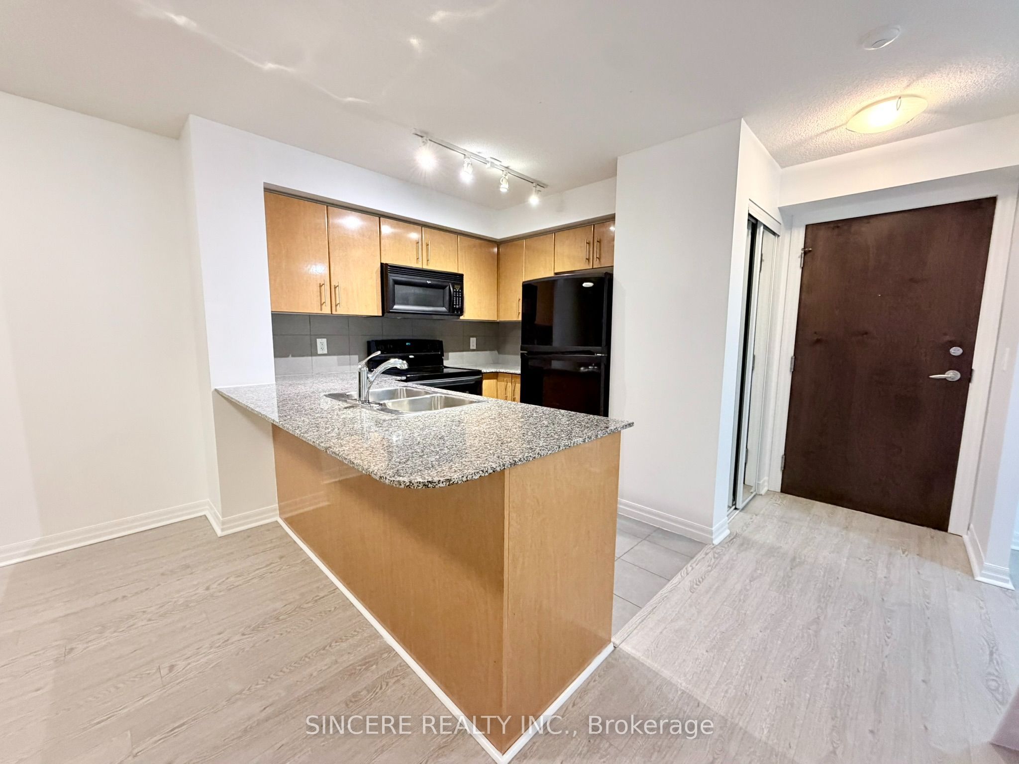 Unit 708 - 16 Yonge Street, Toronto 2