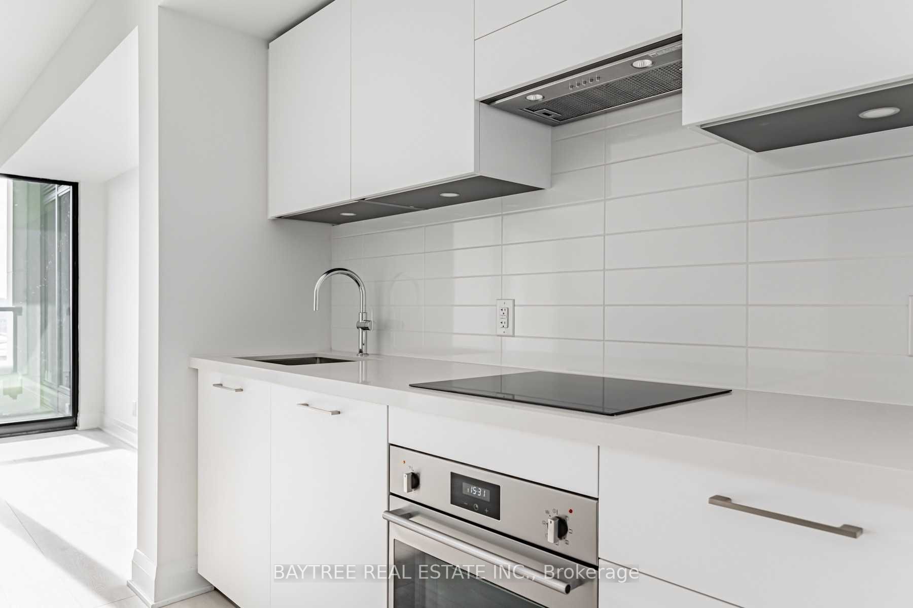 Unit 532 - 33 Frederick Todd Way, Toronto 3