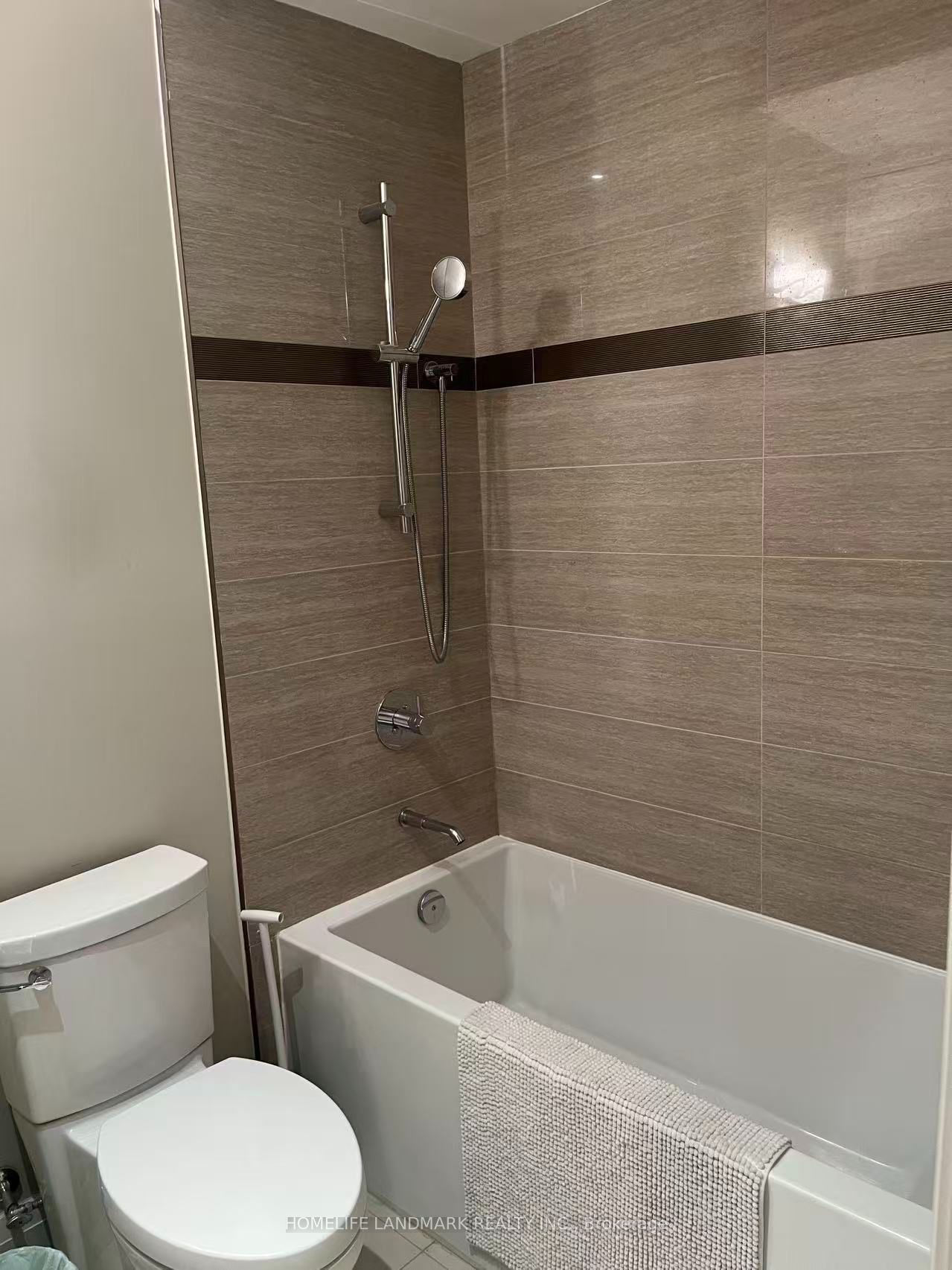 Unit Lower - 102 Wanless Avenue, Toronto 5