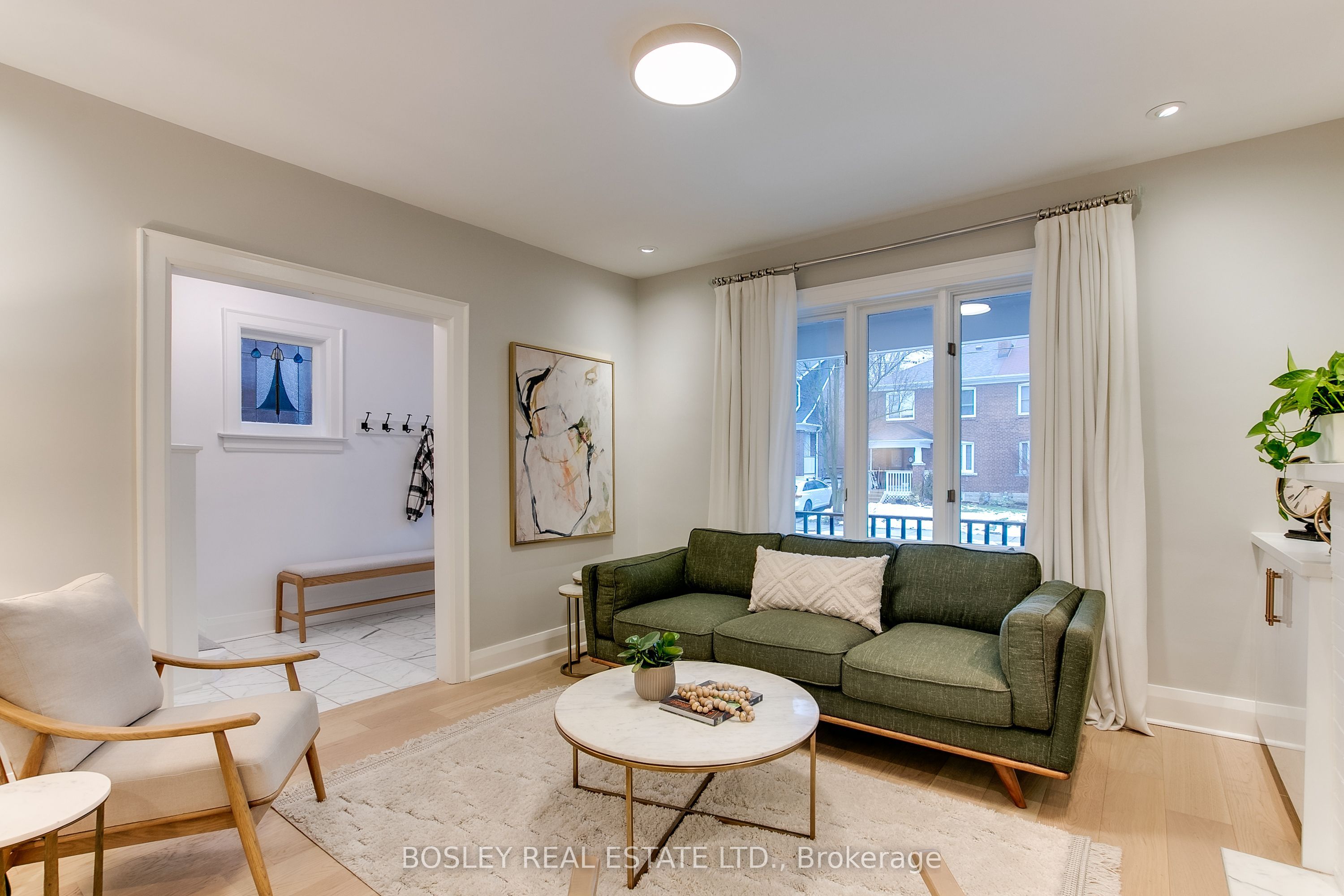 42 Thurston Road, Toronto 4