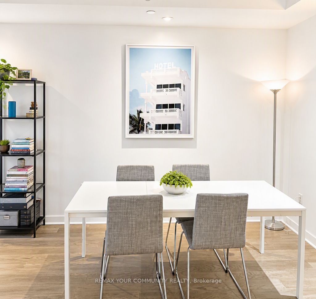 Unit 305 - 501 Adelaide Street W, Toronto 5