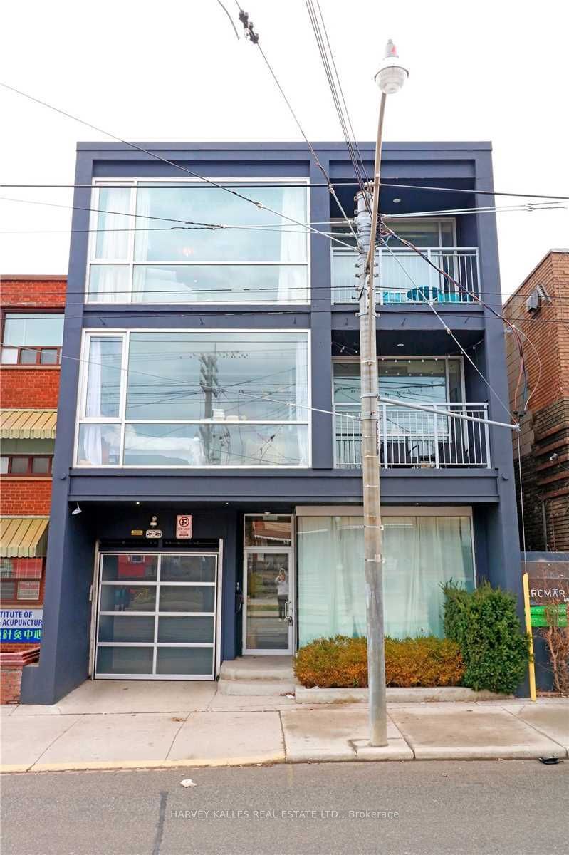 Unit PH3A - 214 Bathurst Street, Toronto 2