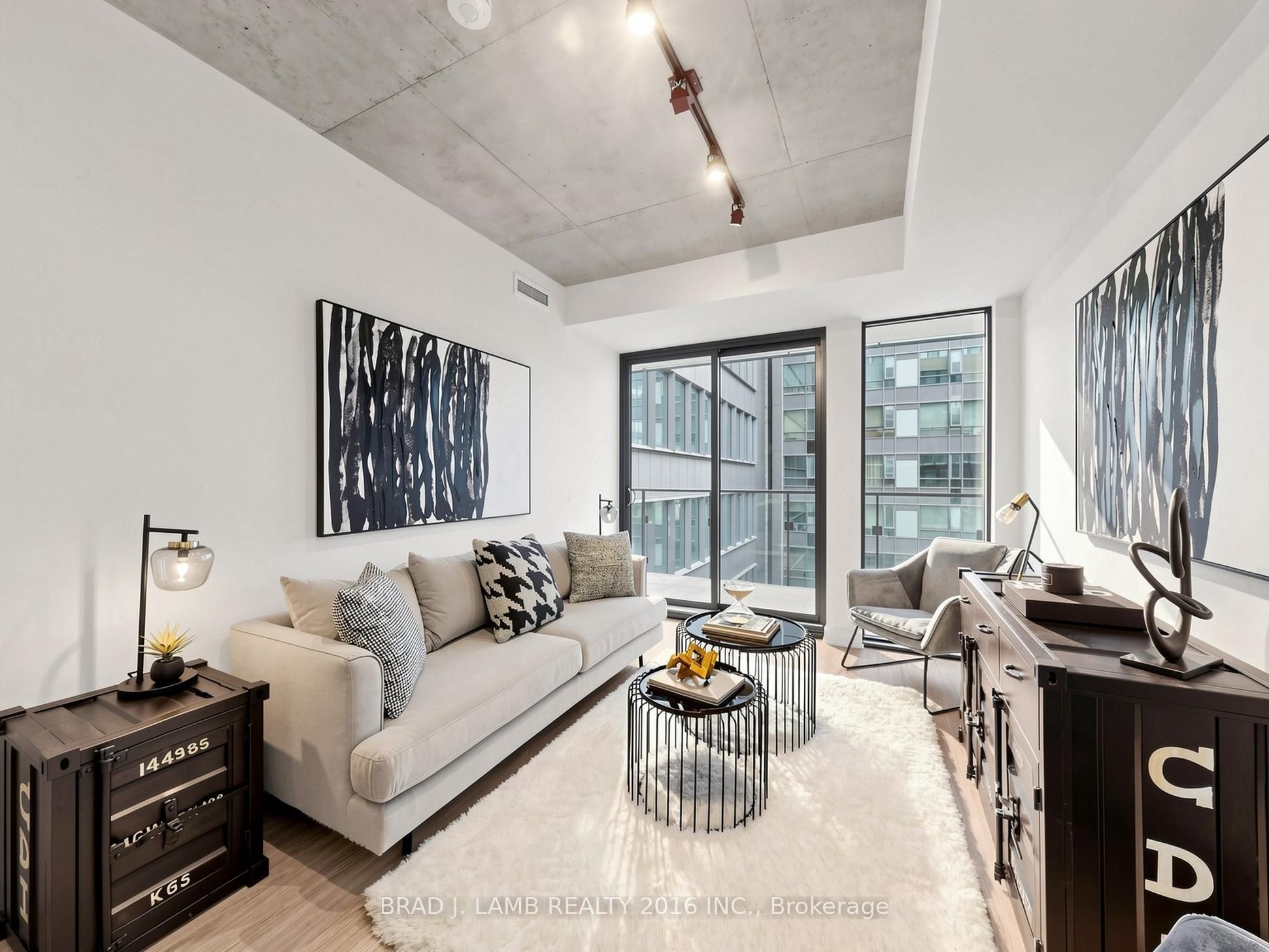 Unit 305 - 284 King Street E, Toronto 2