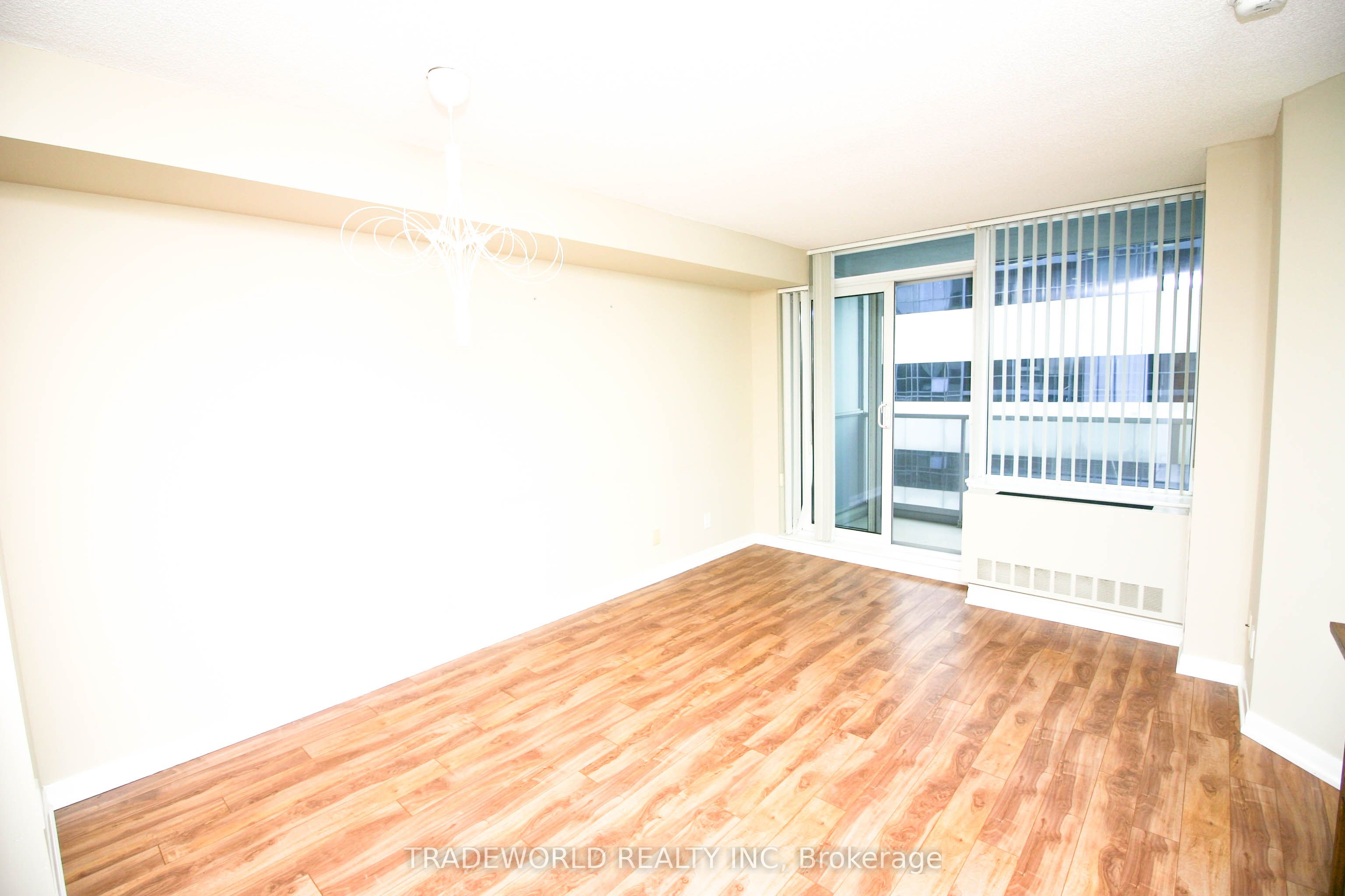Unit 3212 - 4968 Yonge Street, North York 4