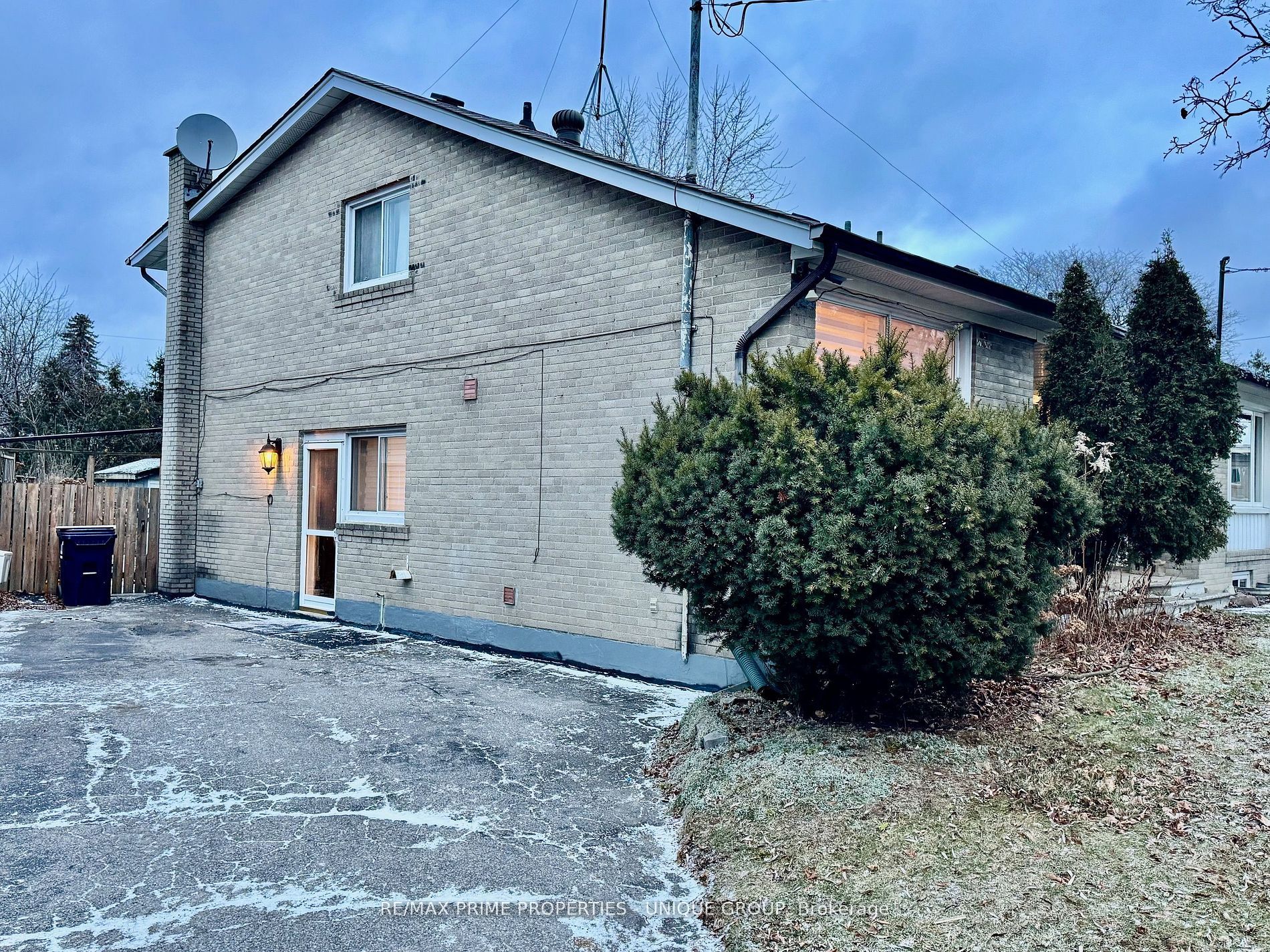 282 Roywood Drive, North York 2