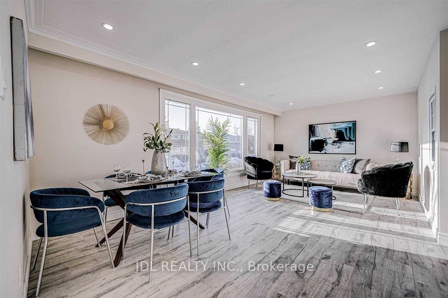 47 Greyhound Drive, North York 3