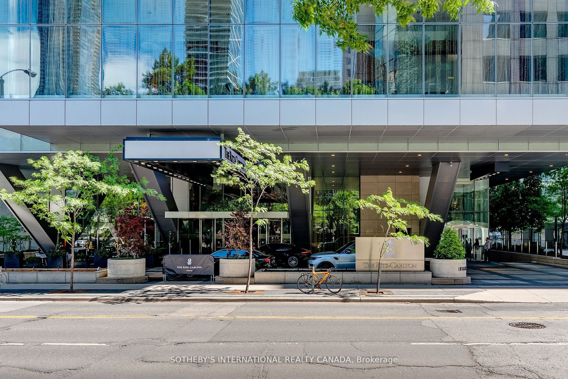 Unit 2301 - 183 Wellington Street W, Toronto 2