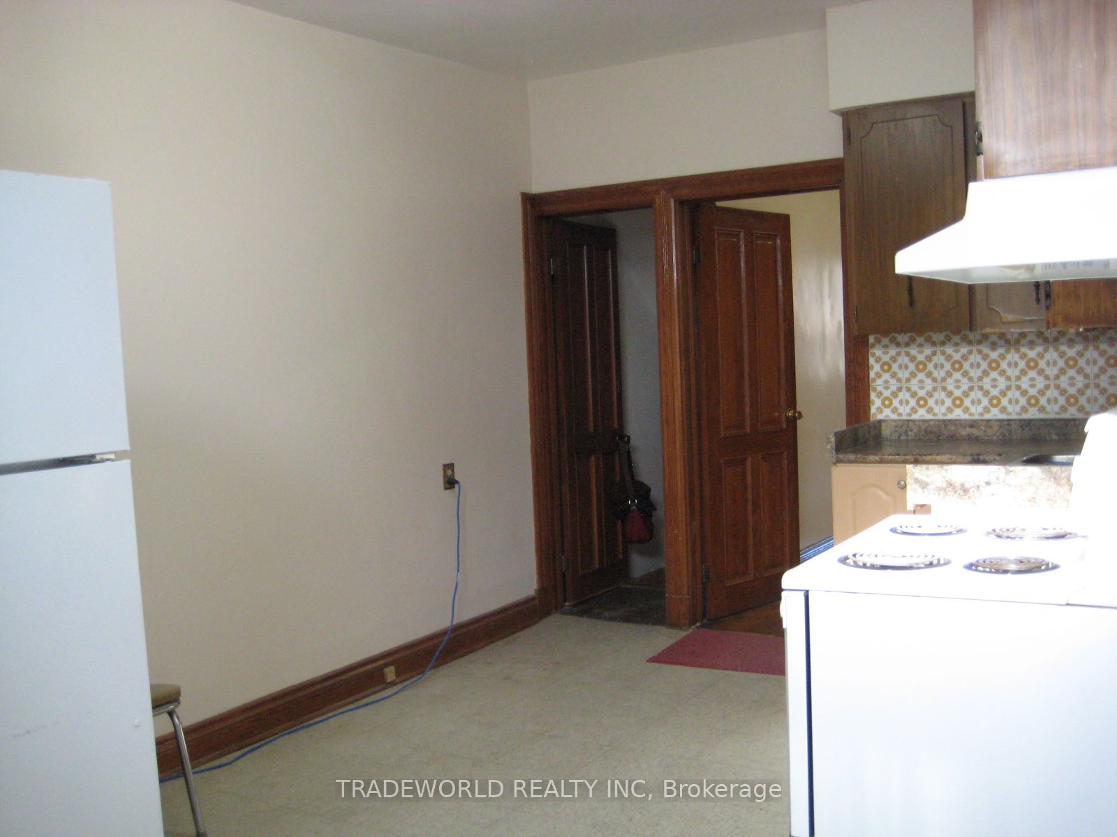 Unit Main Fl - 759 Gerrard Street E, Toronto 3