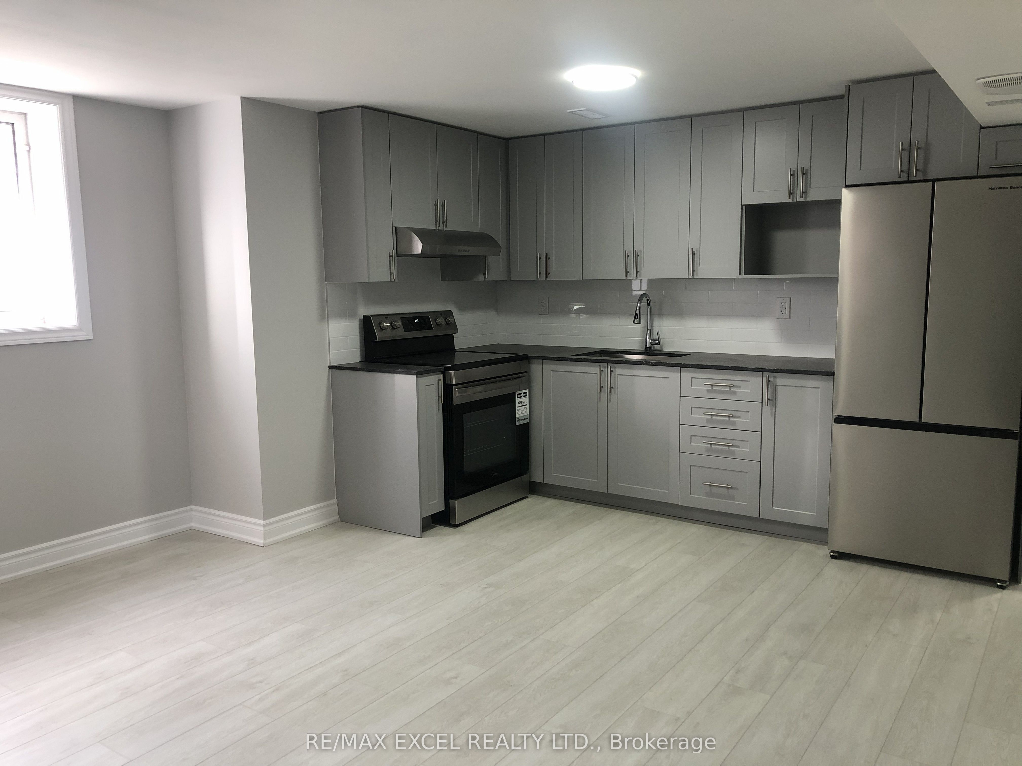 Unit Bsmt 2 - 13 Kilmarnock Crescent, Whitby 5