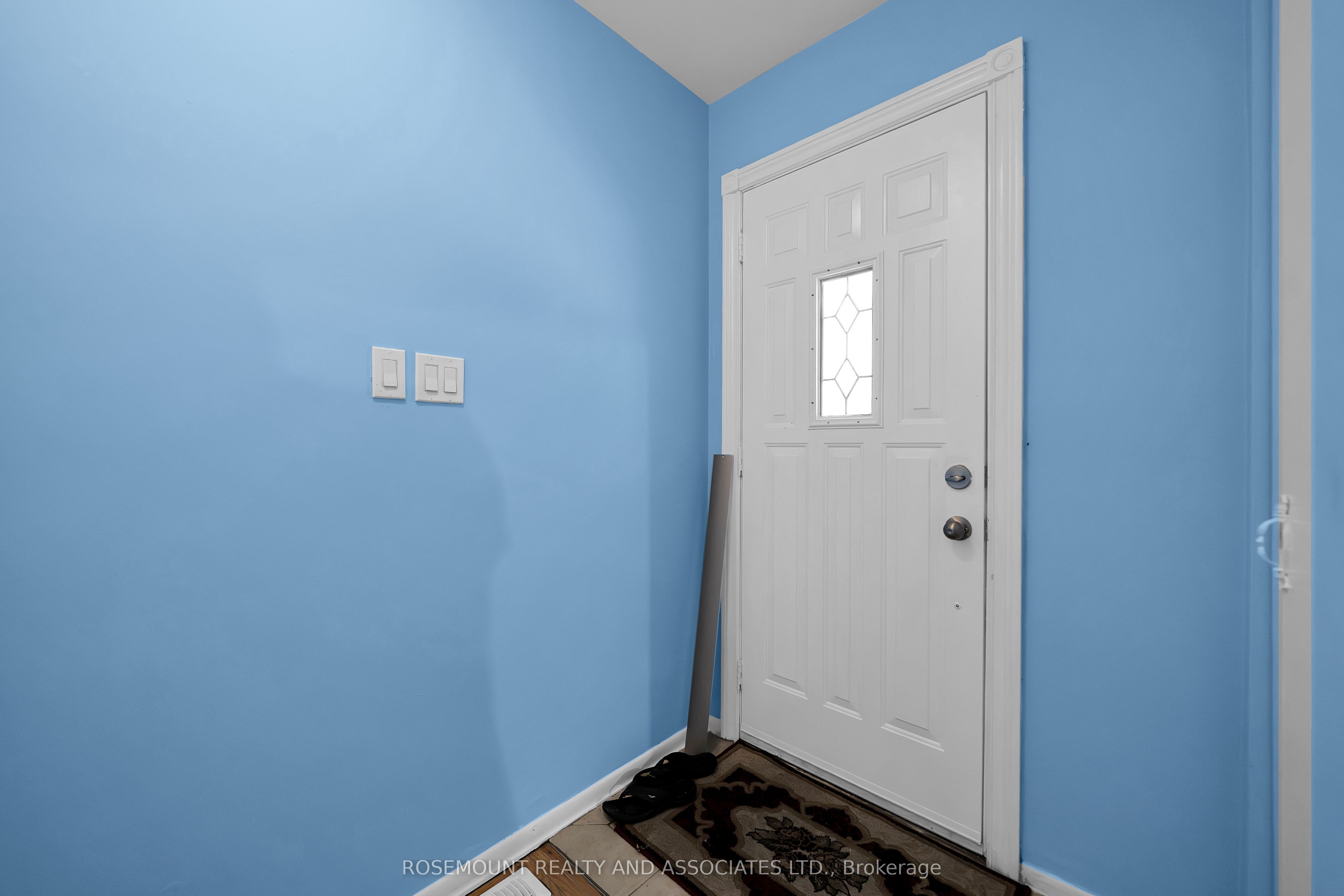 Unit Basement - 4 Carwin Crescent, Ajax 4