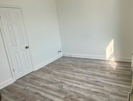 Unit Unit 1 - 128 Wilson Road S, Oshawa 5