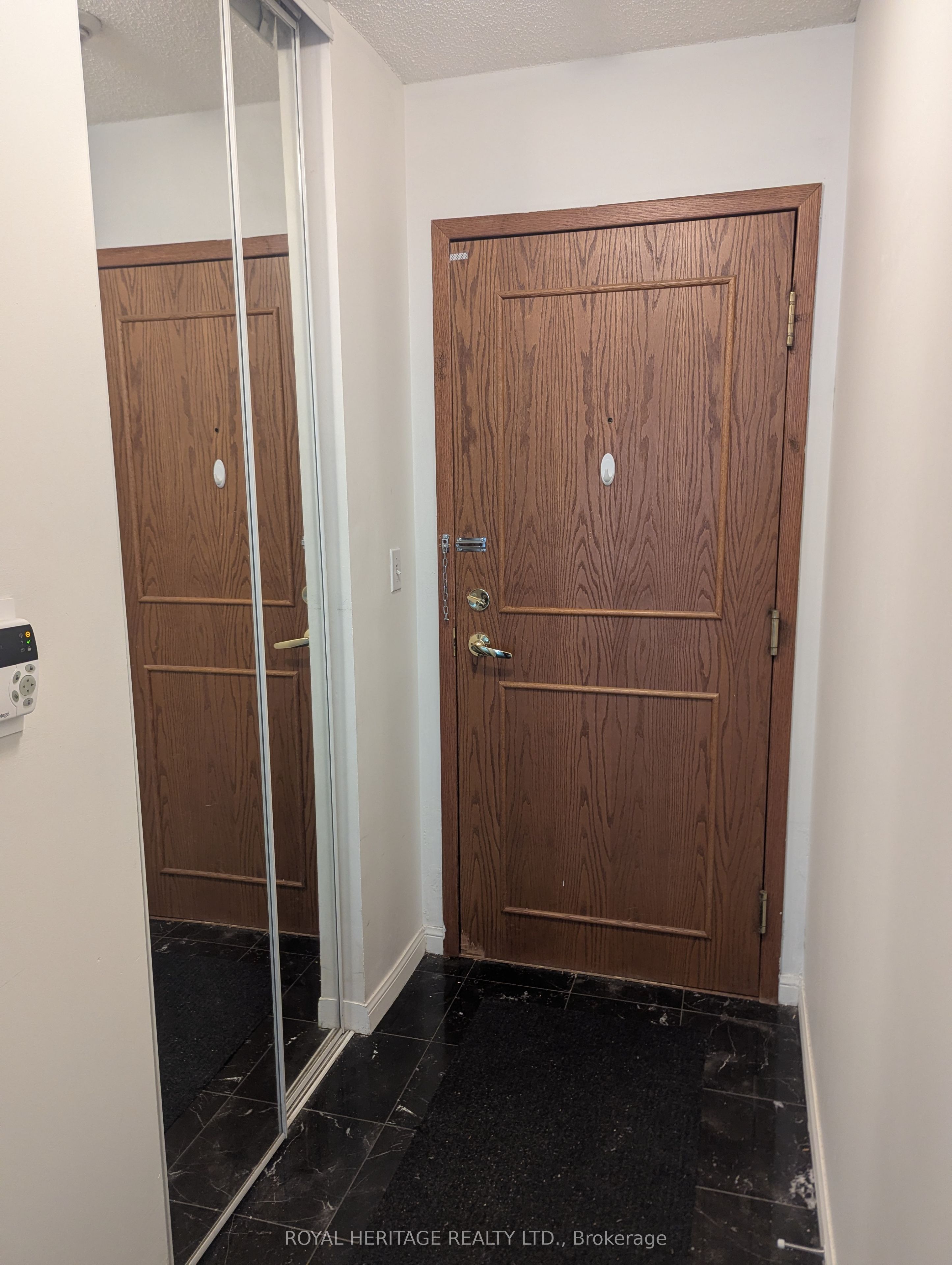 Unit 2110 - 18 Lee Centre Drive, Scarborough 3